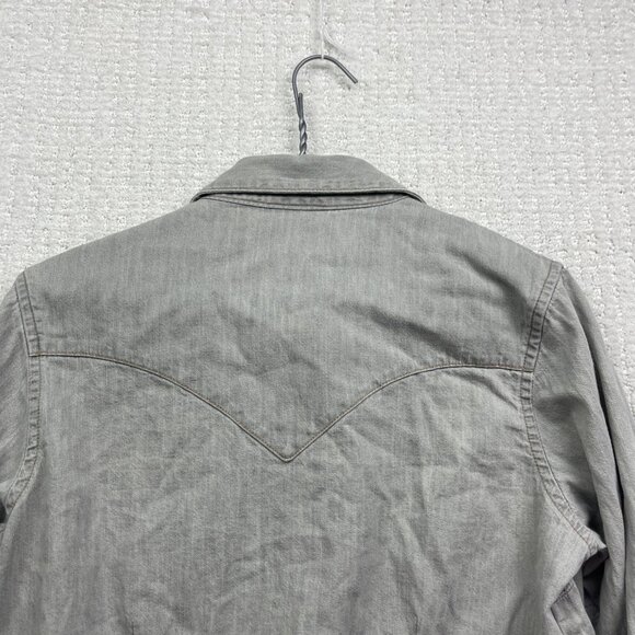 Wrangler Women’s Sz S Western Pearl Snap Gray Denim Shirt Stitching On Pocket - Picture 12 of 12